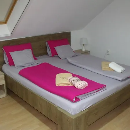 Margareta Etterem Es Vendeghaz 3*