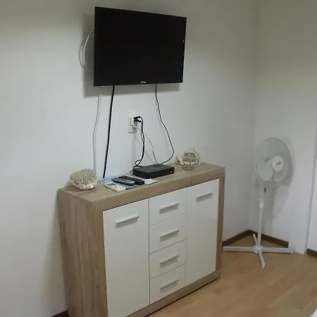 住宿加早餐酒店 Margareta Etterem Es Vendeghaz