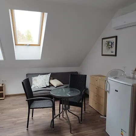 Margareta Etterem Es Vendeghaz Bed and Breakfast 3*