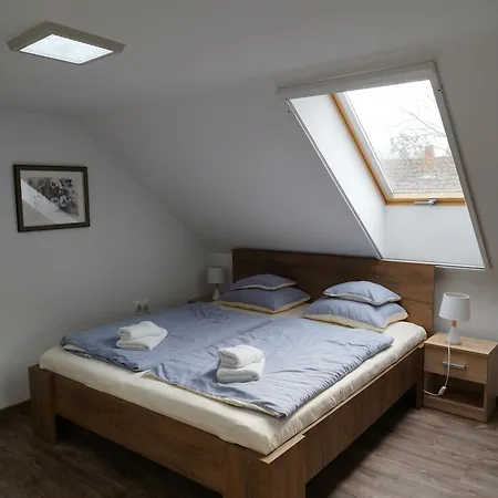 Margareta Etterem Es Vendeghaz Bed and Breakfast