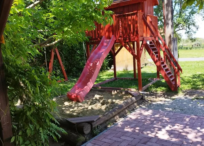 ベッド・アンド・ブレックファスト Margareta Etterem Es Vendeghaz